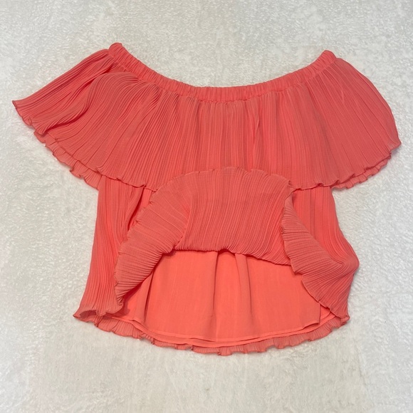 NWT Express Coral Pink Off the Shoulder Ruffle Tiered Lightweight Summer Blouse - Picture 10 of 12